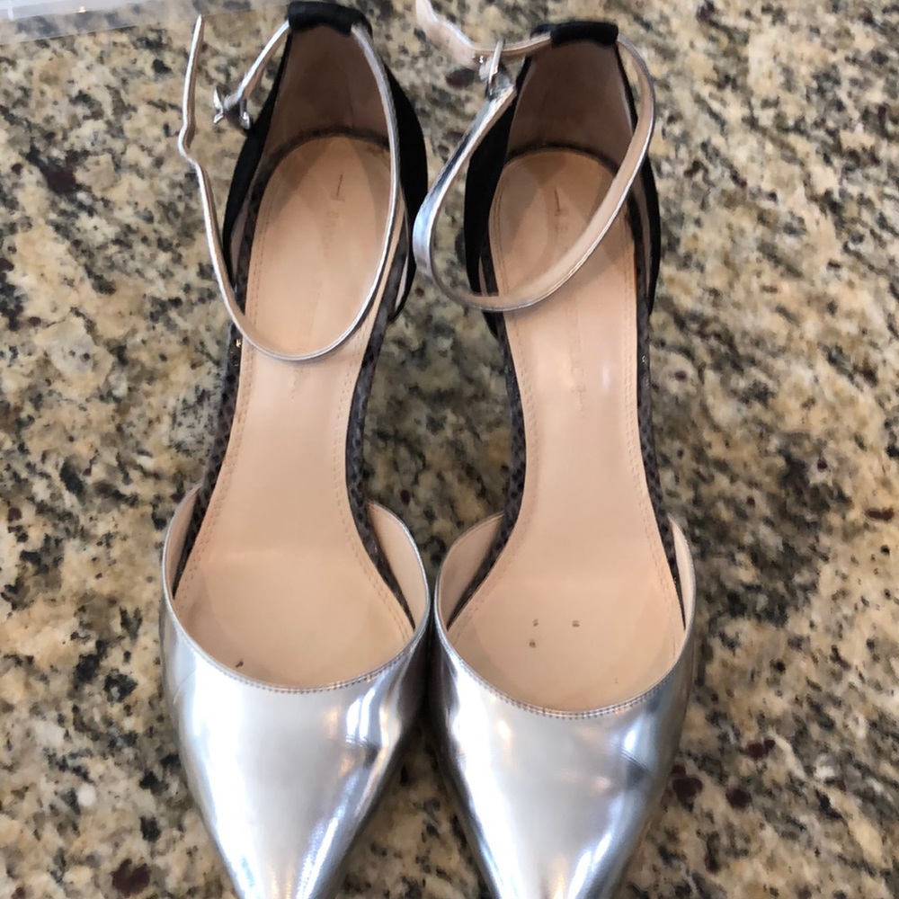Banana republic silver and black suede heels